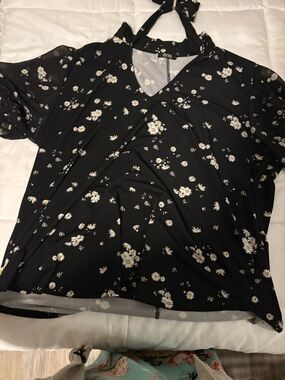Black Daisy V-Neck Blouse with Tie Neck